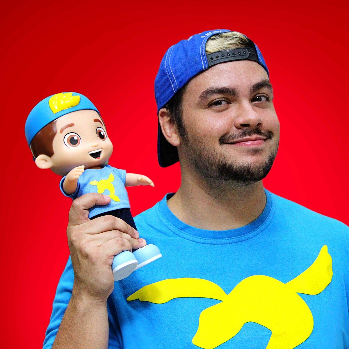 Luccas Neto - Boneco Luccas com Som 3