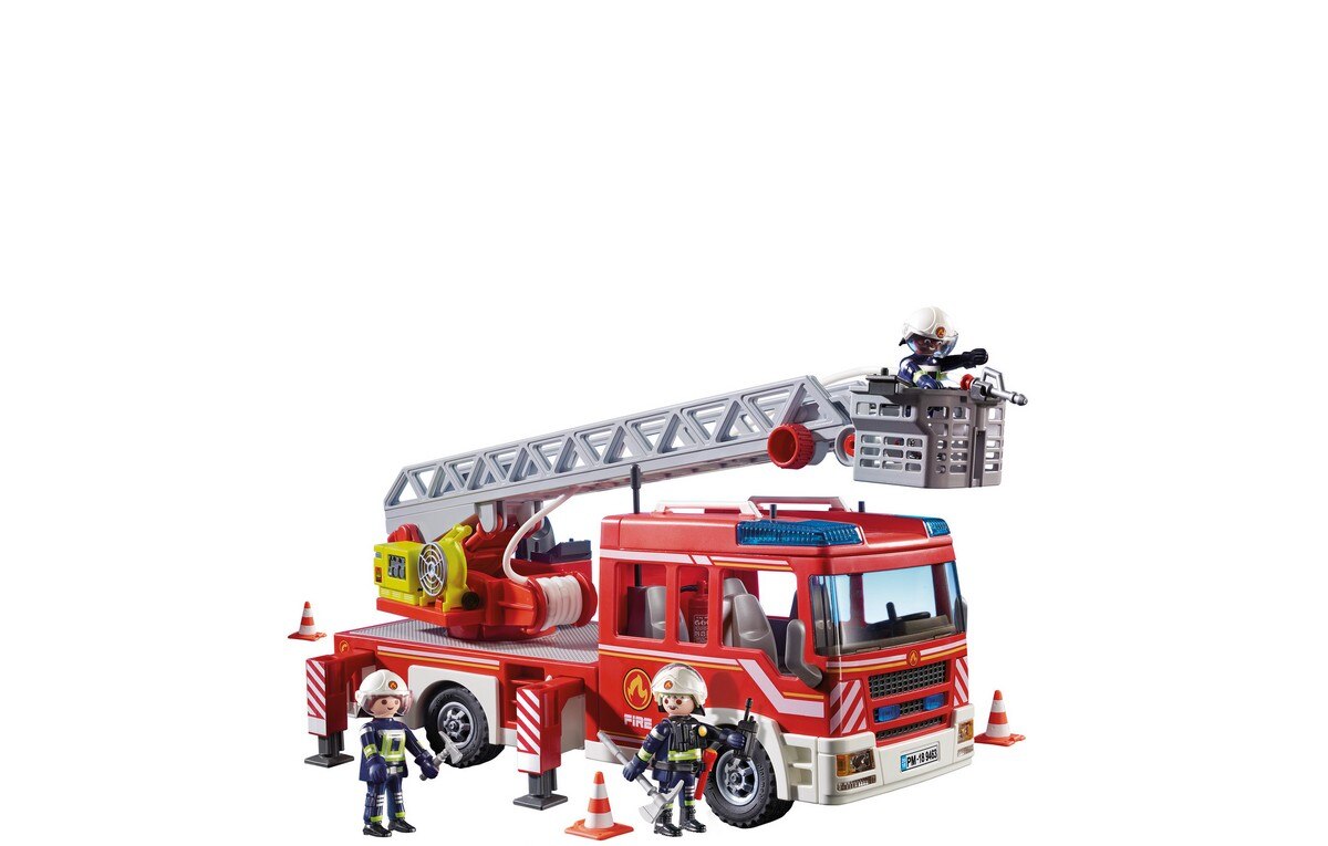 Carro Dos Bombeiros Com Escadas 3