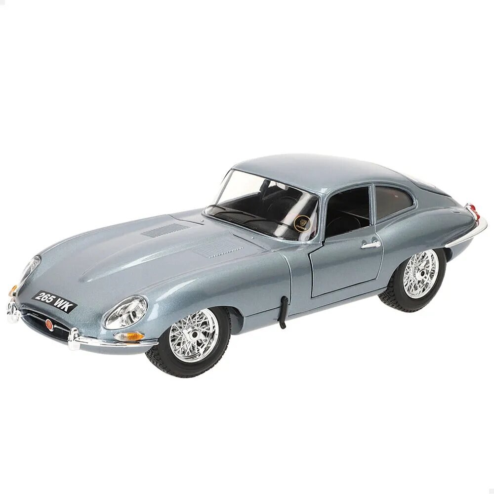 Carro de Metal 1:18 GT Jaguar E-type Coupé 1961 2