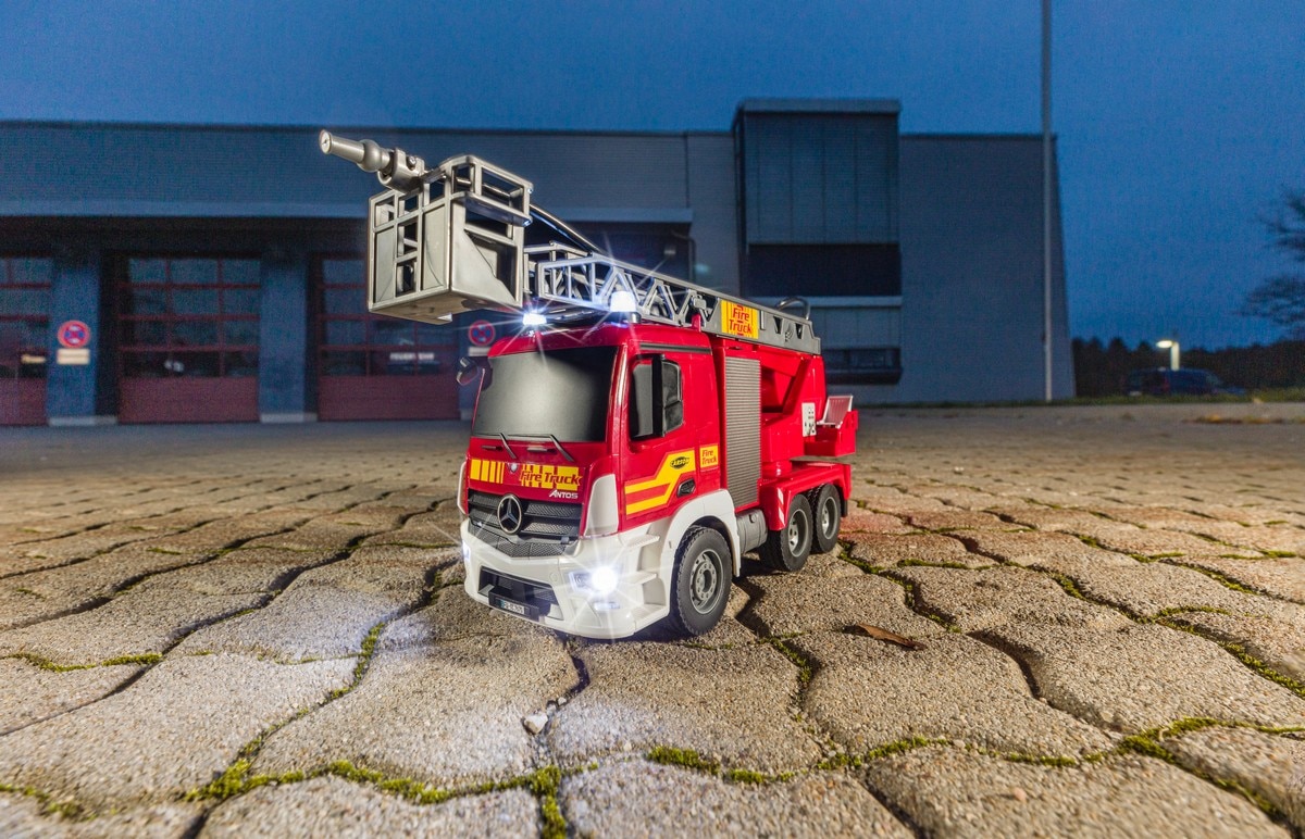 1:20 Fire Truck 2.4G 100% RTR 5