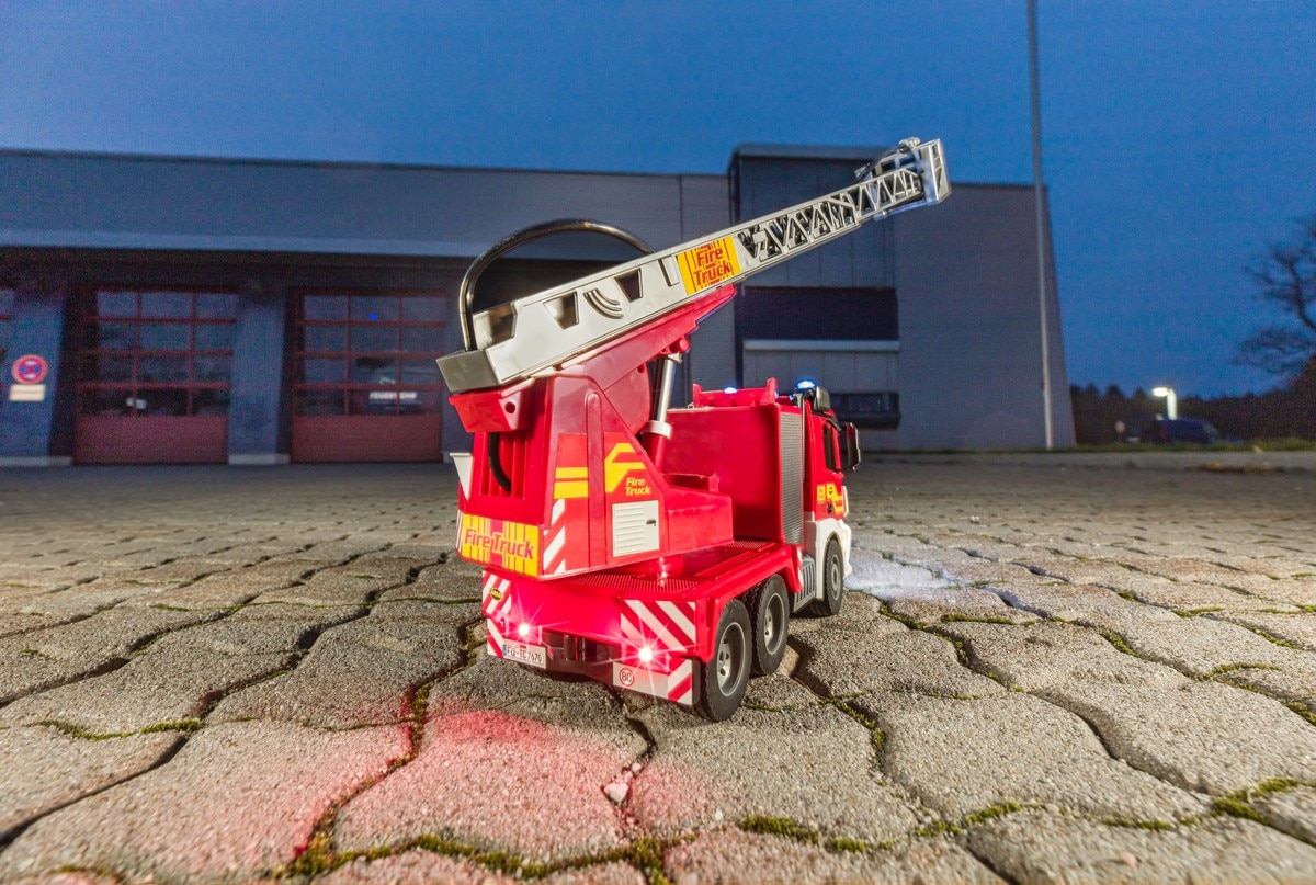 1:20 Fire Truck 2.4G 100% RTR 6