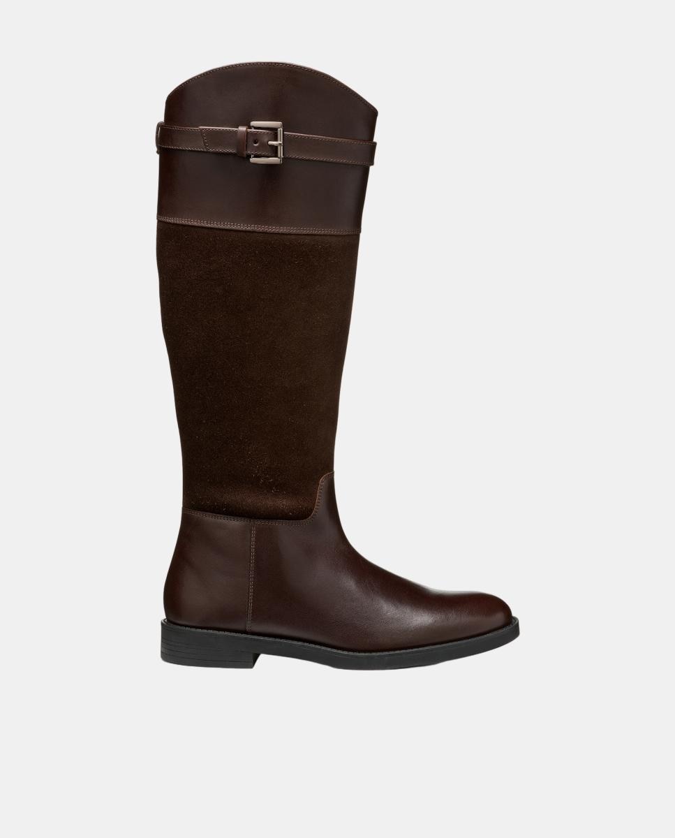 Imagem 0 de Botas em pele lisa