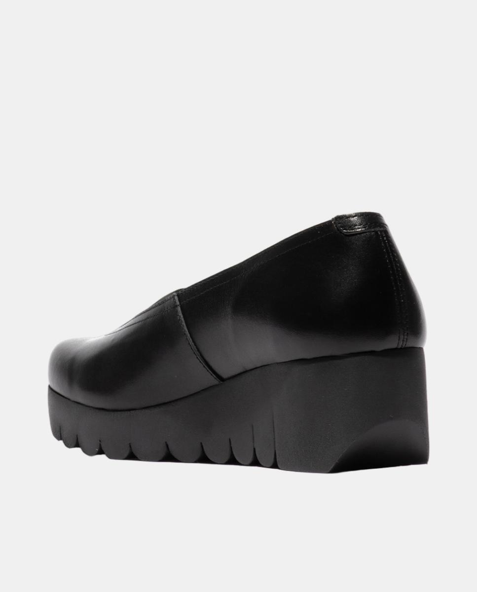 Sapato com Elastico em Pele Slip-On Preto-3