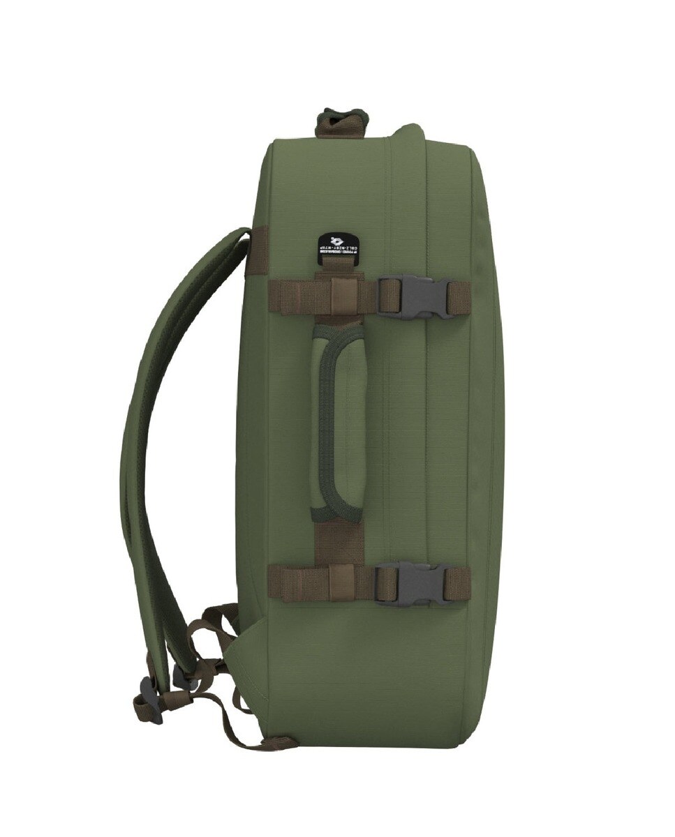 Mochila CZ061802 com capacidade para 44 L Verde-6