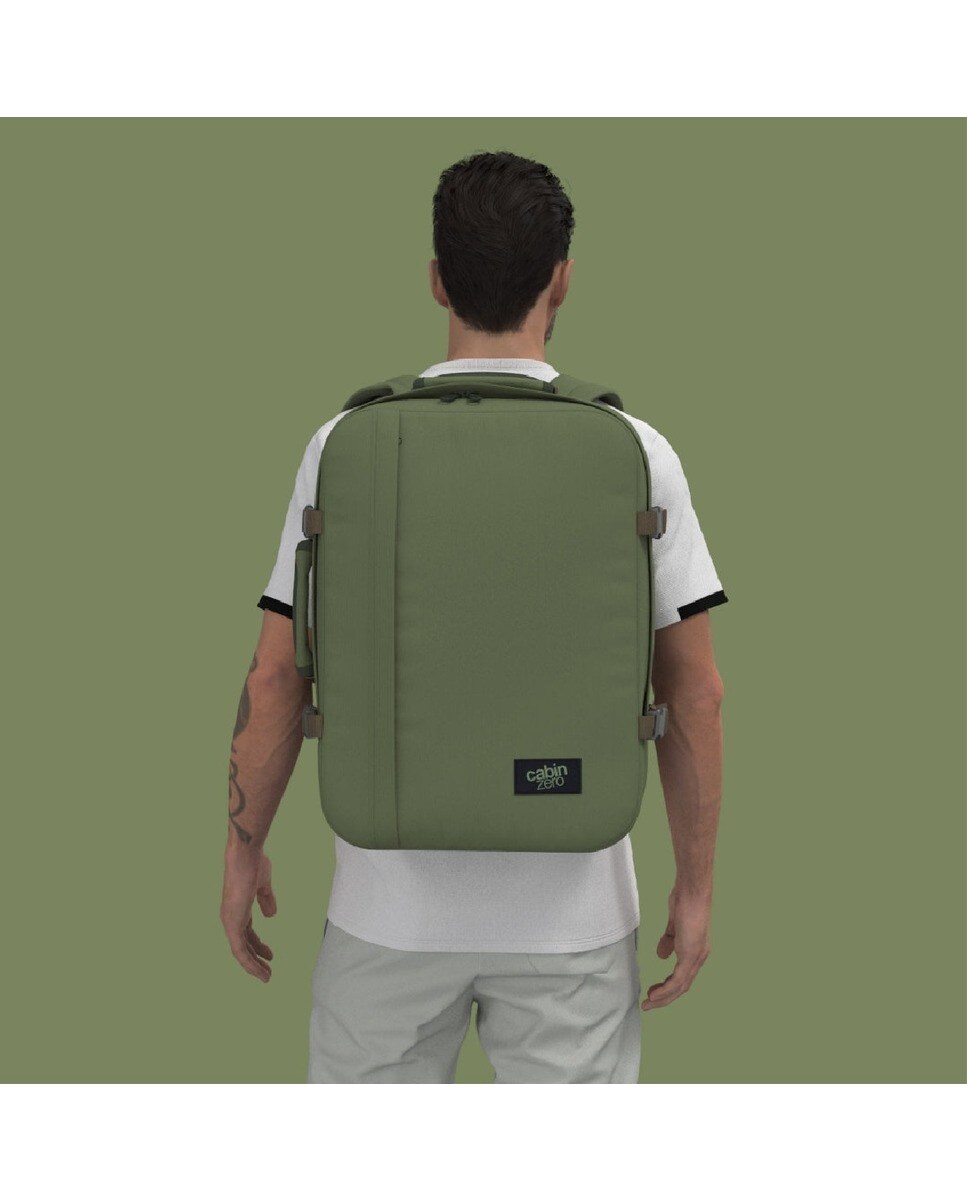 Mochila CZ061802 com capacidade para 44 L Verde-7