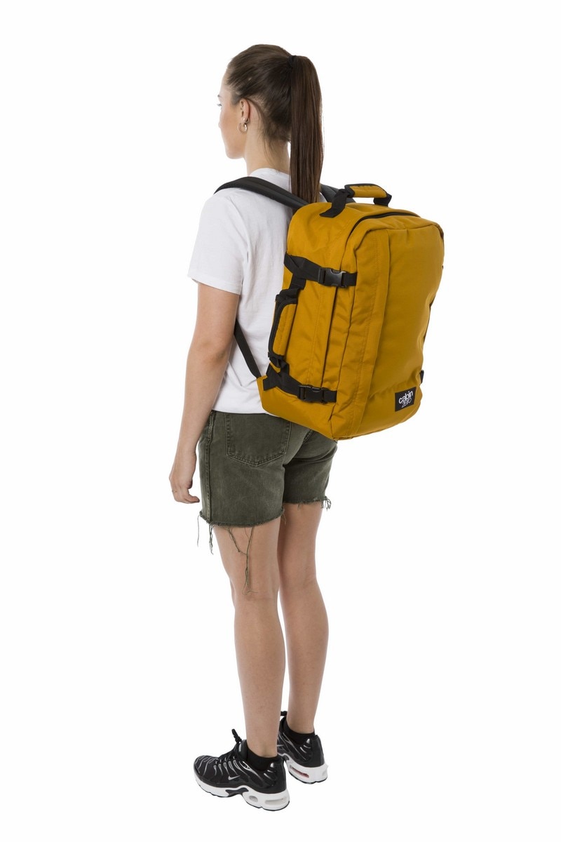 Mochila CZ171309 laranja, com capacidade para 36 L Laranja-8