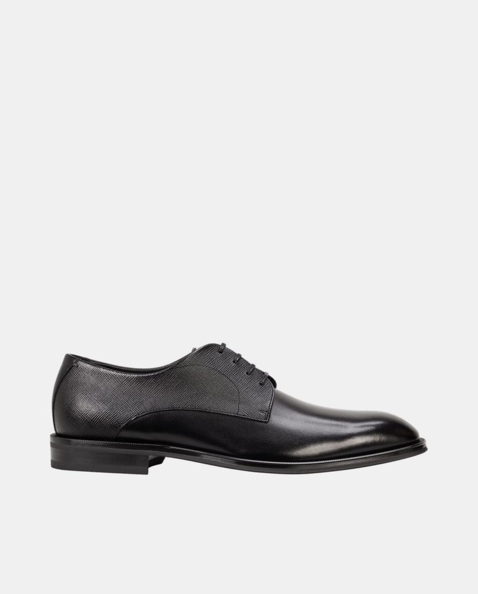 Imagem 0 de Sapatos em Pele com Atacadores