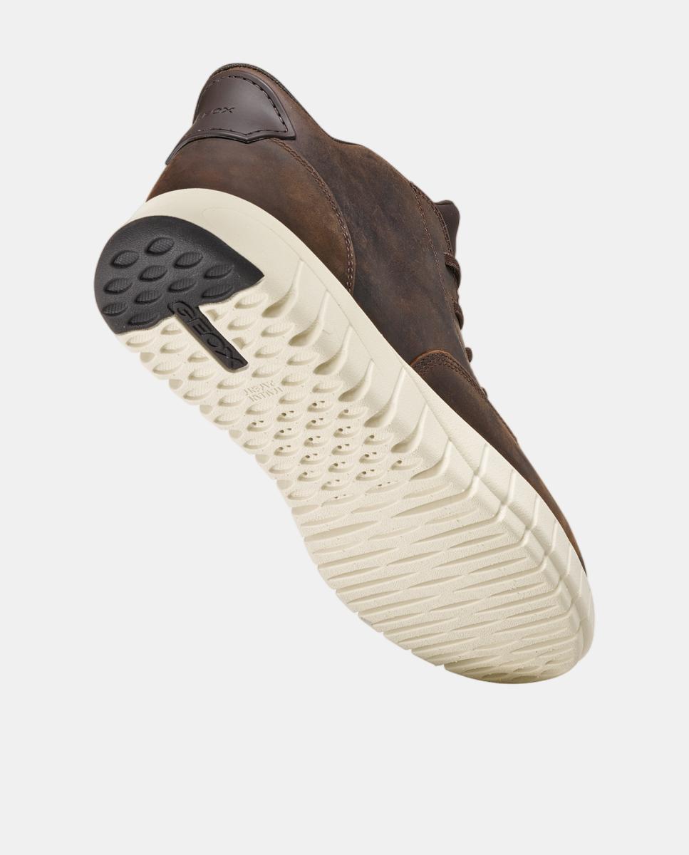 Botins em Pele com Estilo Contemporâneo Castanho-10
