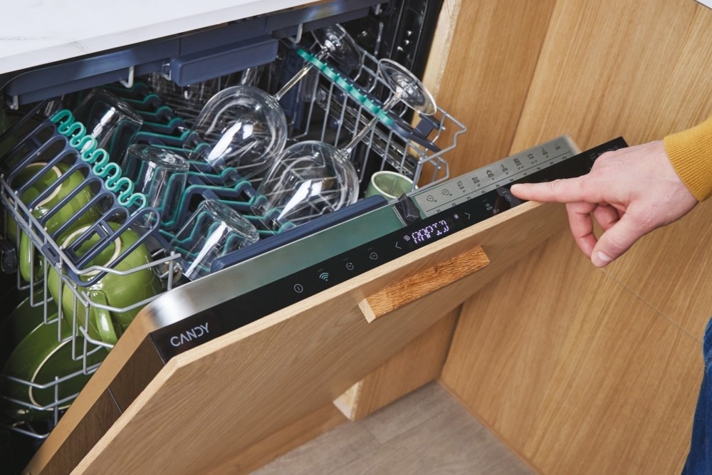 Máquina de Lavar Loiça Encastrável Candy CNS 4A4S3PSB Rapidó, 3º Cesto, de 14 Conjuntos e de 60 cm Inox-13