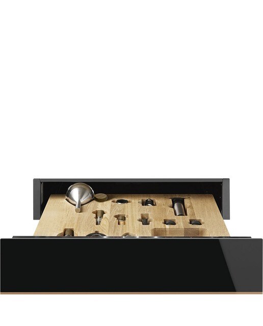 Imagem 0 de Gaveta de Sommelier Smeg Dolce Stil Novo CPS615NR - Preto e Perfis Cobre
