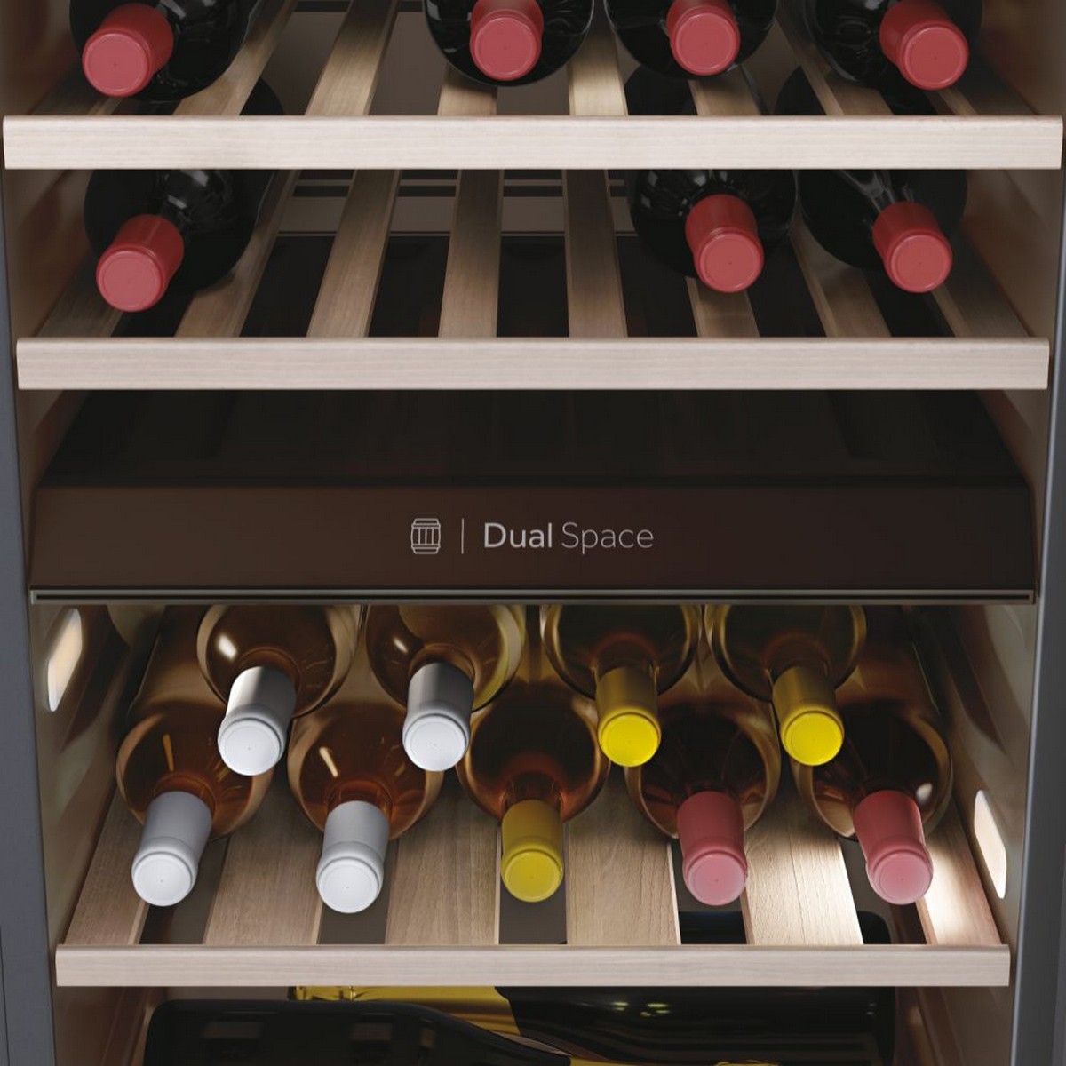 Garrafeira Haier Wine Bank 50 Série 7 HWS42GDAU1 APP hOn com Capacidade para 42 Garrafas Standard - Preto Preto-5