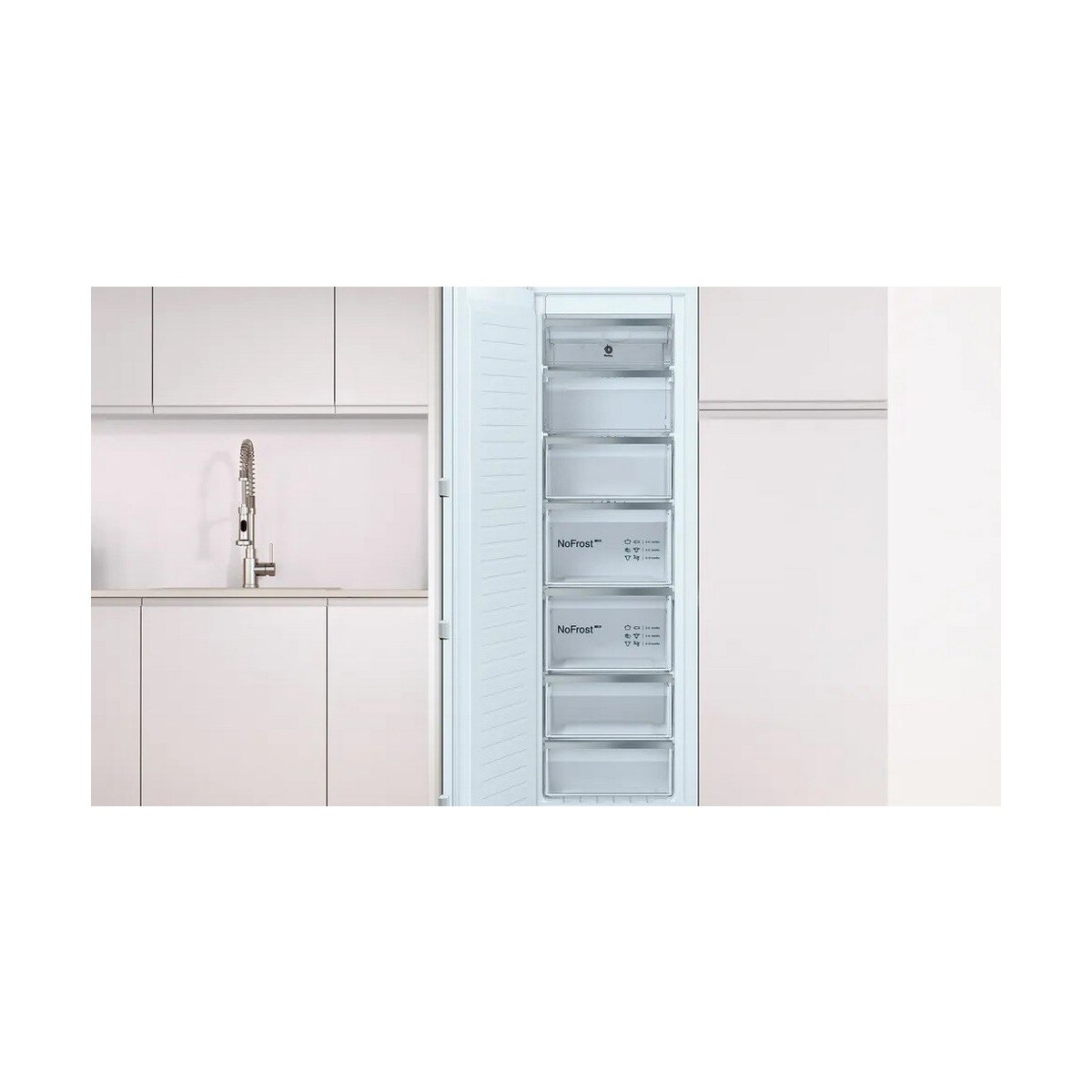 Arca Congeladora Vertical Encastrável Balay 3GIE737F NoFrost de 177,2 cm - Branco Branco-4