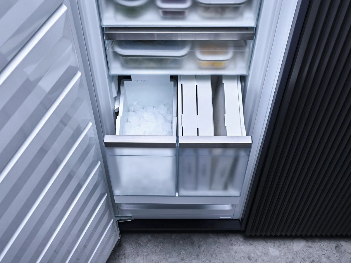 Arca Congeladora Vertical Encastrável Miele FNS 7774 D NoFrost e de 177 cm - Branco Branco-2