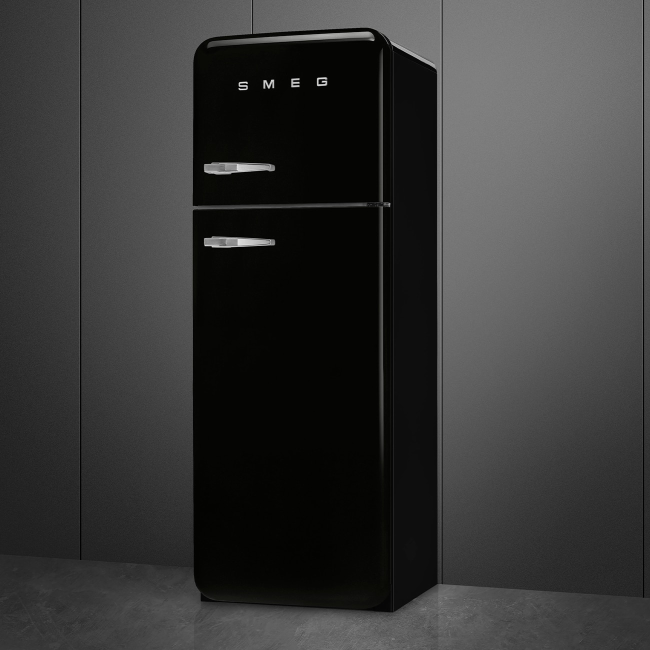 Frigorífico de 2 Portas Smeg FAB30RBL6 Ventilado, 294 Litros com Abertura à Direita - Preto Preto-5