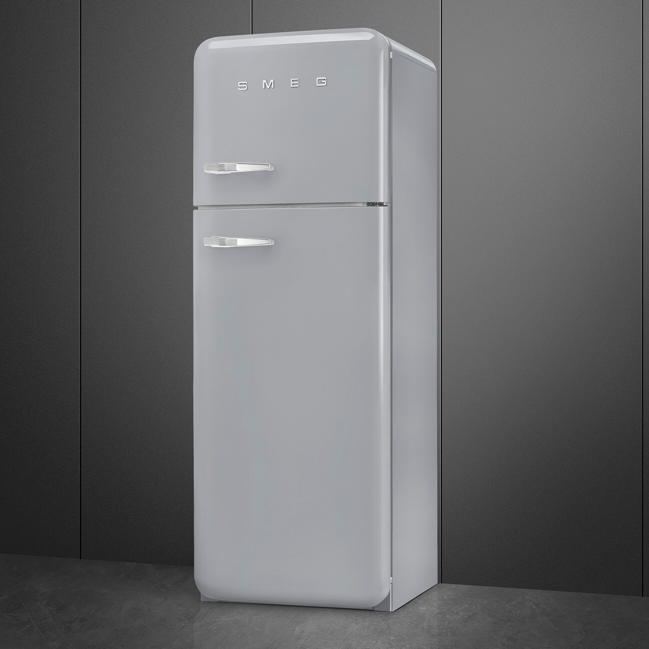 Frigorífico de 2 Portas Smeg FAB30RSV6 Ventilado, 294 Litros com Abertura à Direita - Silver Silver-5
