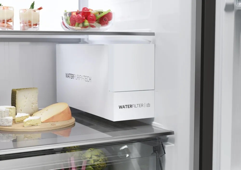 Frigorífico Side by Side Haier SBS 90 Série 7 HSW79F18CIMM No Frost e de 177,5 cm - Platinum Inox Inox-7