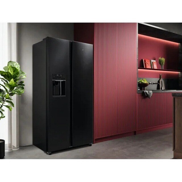 Frigorífico Side-by-Side AEG Série 9000 ORX9V351DB MultiChill 0°, No Frost Multiflow e de 177 cm - Preto e Inox Preto-4