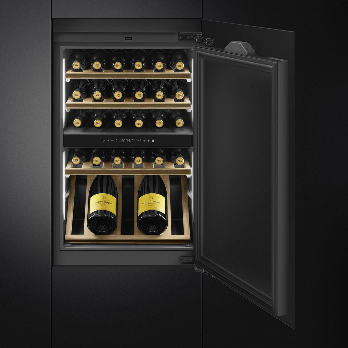 Garrafeira Encastrável Smeg Universal CVI040BE para 40 Garrafas Standard - Preto Preto-4