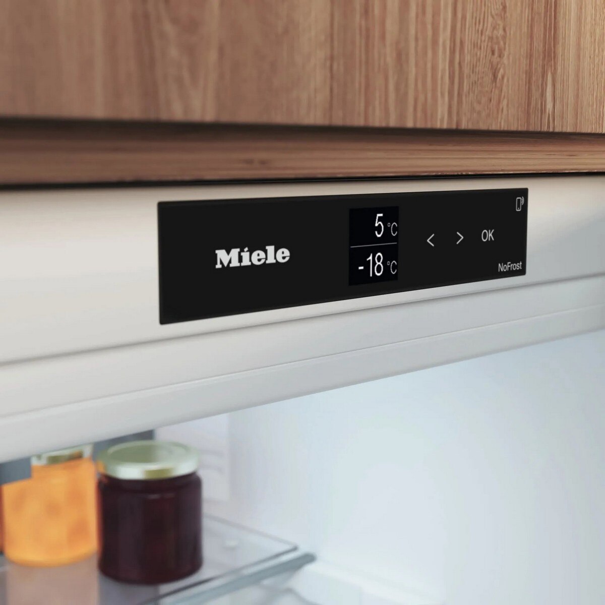 Frigorífico Combinado Encastrável Miele KFN 7844 C com PerfectFresh Pro e NoFrost e de 194 cm - Branco Branco-3