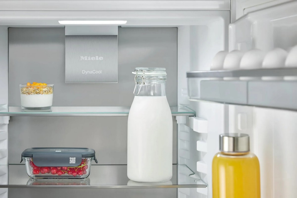 Frigorífico Combinado Encastrável Miele KFN 7844 C com PerfectFresh Pro e NoFrost e de 194 cm - Branco Branco-8