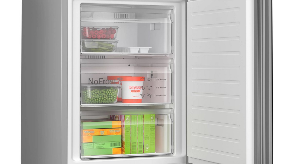 Frigorífico Combinado Bosch Série 6 KGN39LBCF VitaFresh XXL, Tecnologia Intelligent Inverter e No Frost e de 203 cm - Preto Vidro preto-6