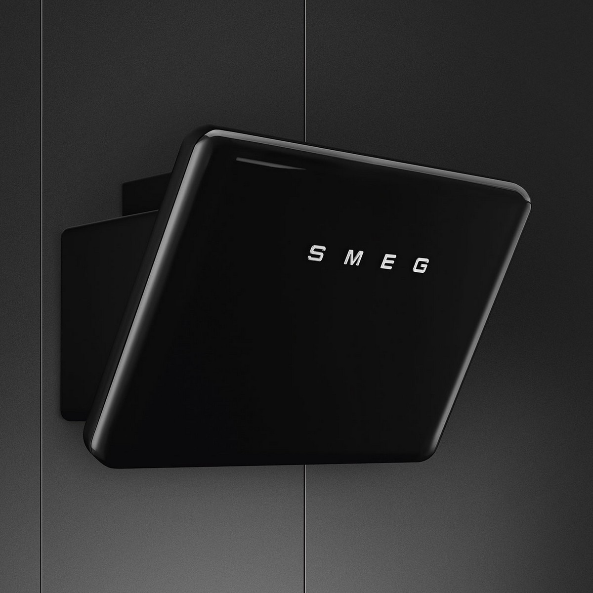 Exaustor de Parede Smeg Anni 50 Série Ângular KFAB75BL com 4 Velocidades e de 75 cm - Preto Polido Preto-3