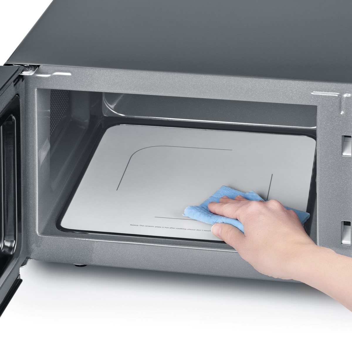 Micro-ondas com Grill Severin MW7762 sem Prato, de 800 W e Capacidade de 20 Litros - Preto Preto-6