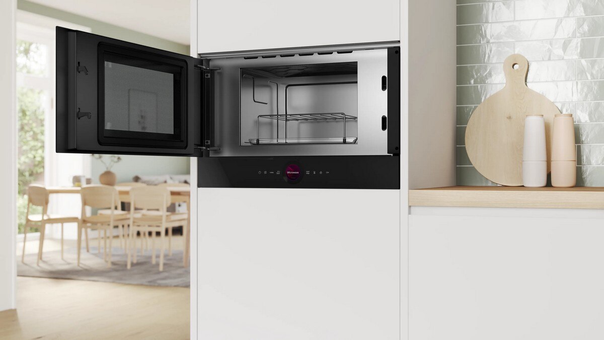 Micro-ondas Encastrável Bosch Serie 8 BEL7321B1 Hidrolítico de 900 W e de  21 Litros - Preto Preto-3