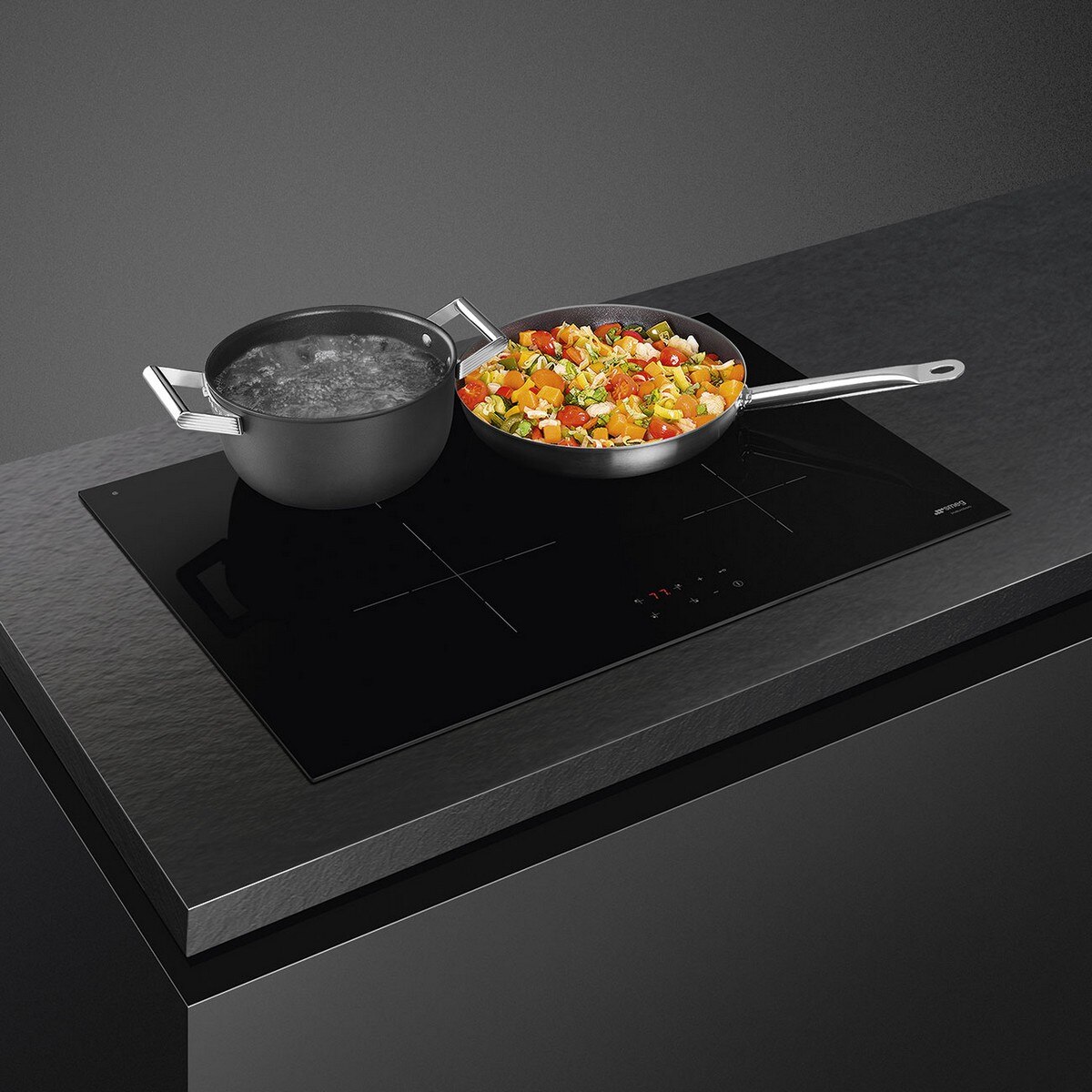 Placa de Indução Smeg Universal SI2741D MultiZona de 75 cm - Ceran Preto Preto-5