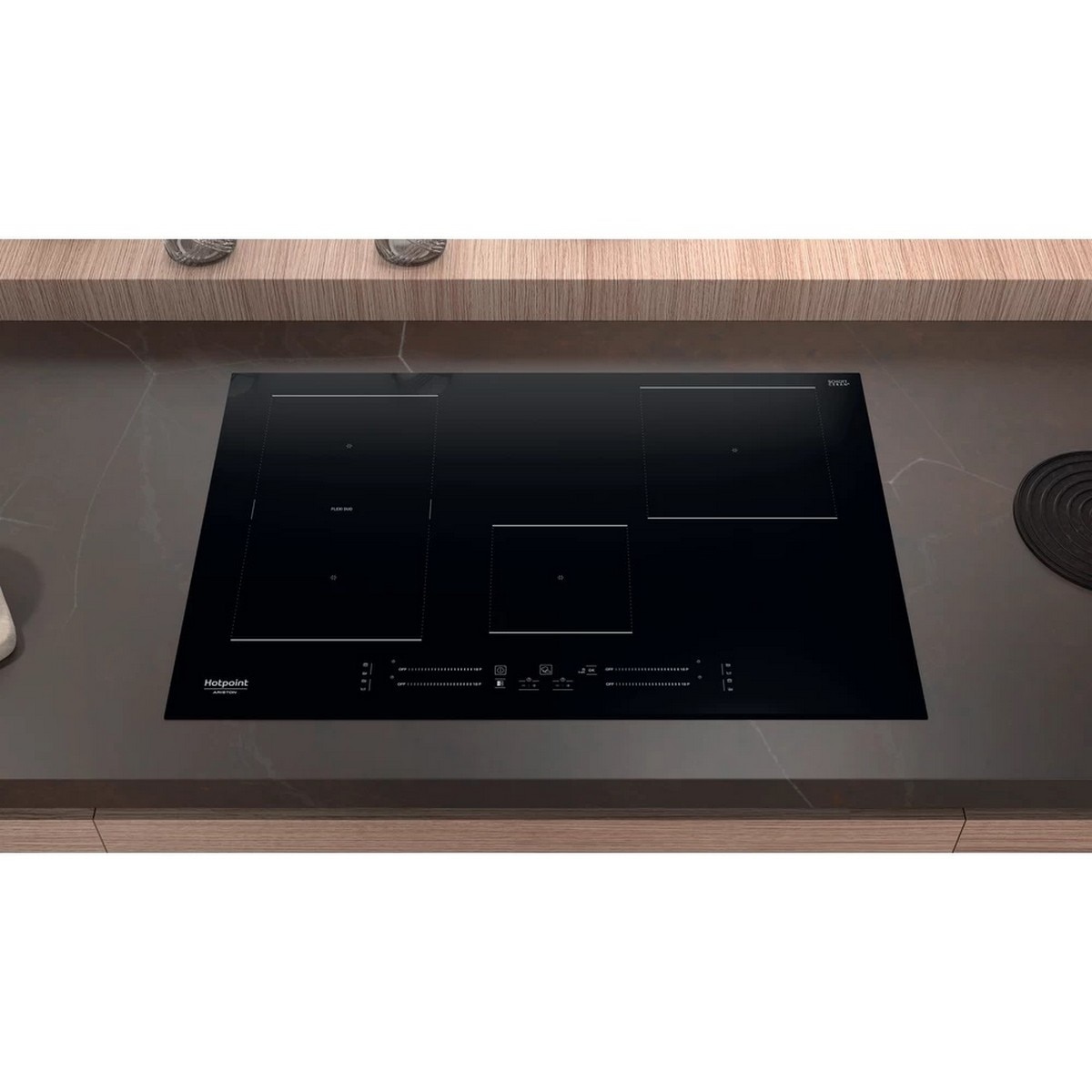 Placa de Indução HotPoint HS 3377C BF de 4 Zonas e de 77 cm - Ceramic Glass Preto Preto-5