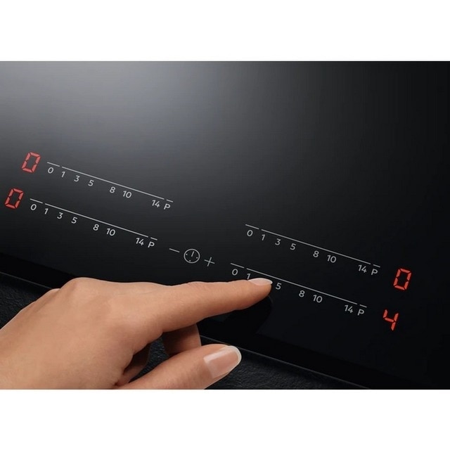 Recondicionado - Grade B - Placa de Indução AEG MaxiSense® IKB64431FB Hob2Hood com 4 Zonas e de 60 cm - Preto Preto-6