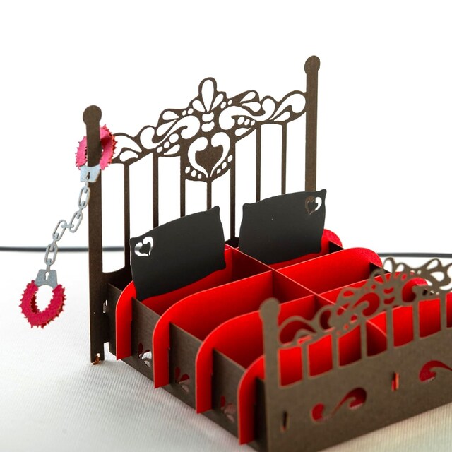 Imagem 0 de Postal Pop Up Cama