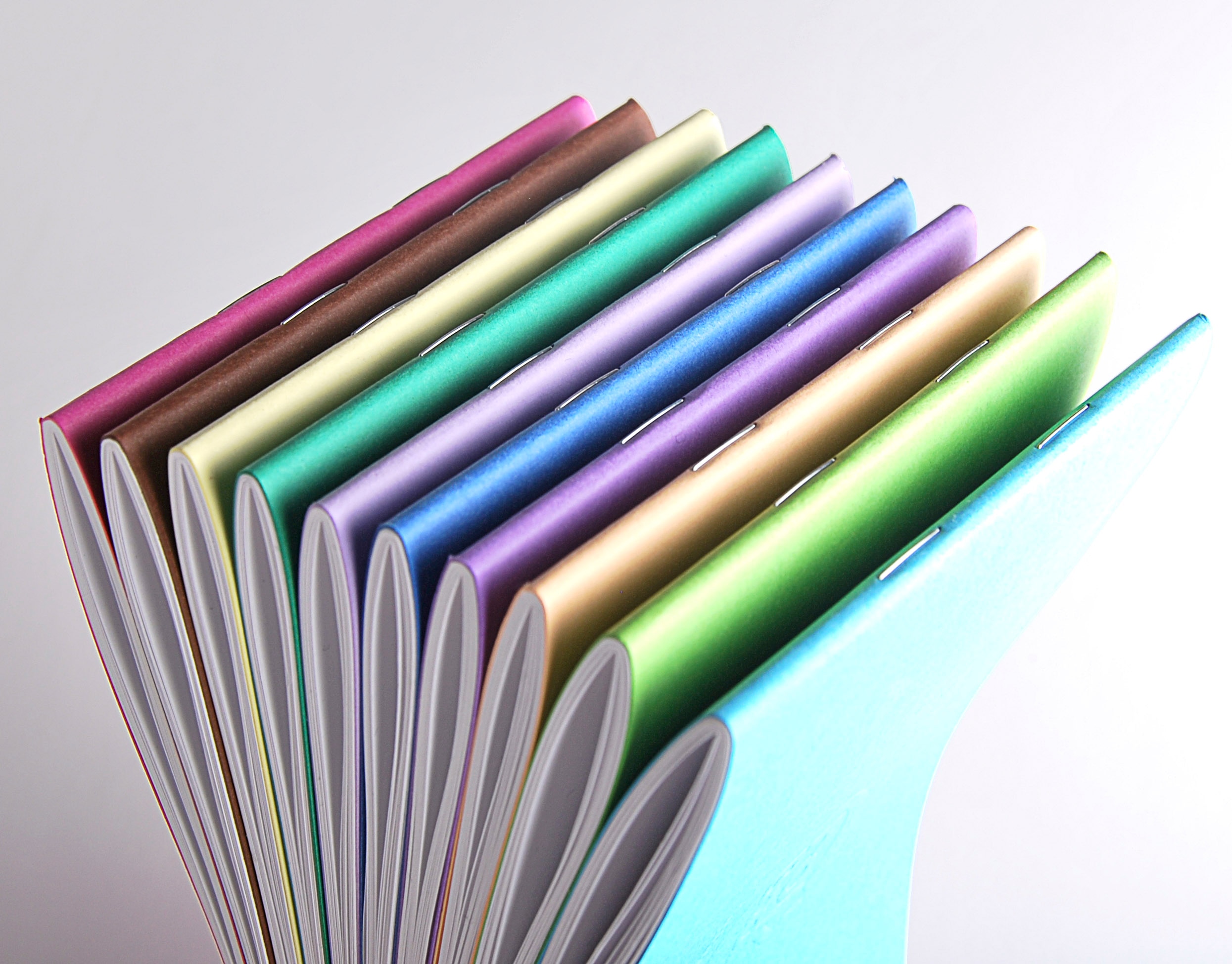 Livrete Agrafado A6 Oblong 24 H Claire Fontaine 1