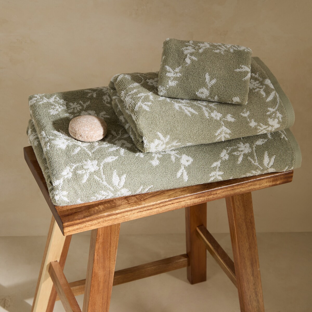 Toalha de Banho de Algodão 480 g/m2 Blom Verde-1