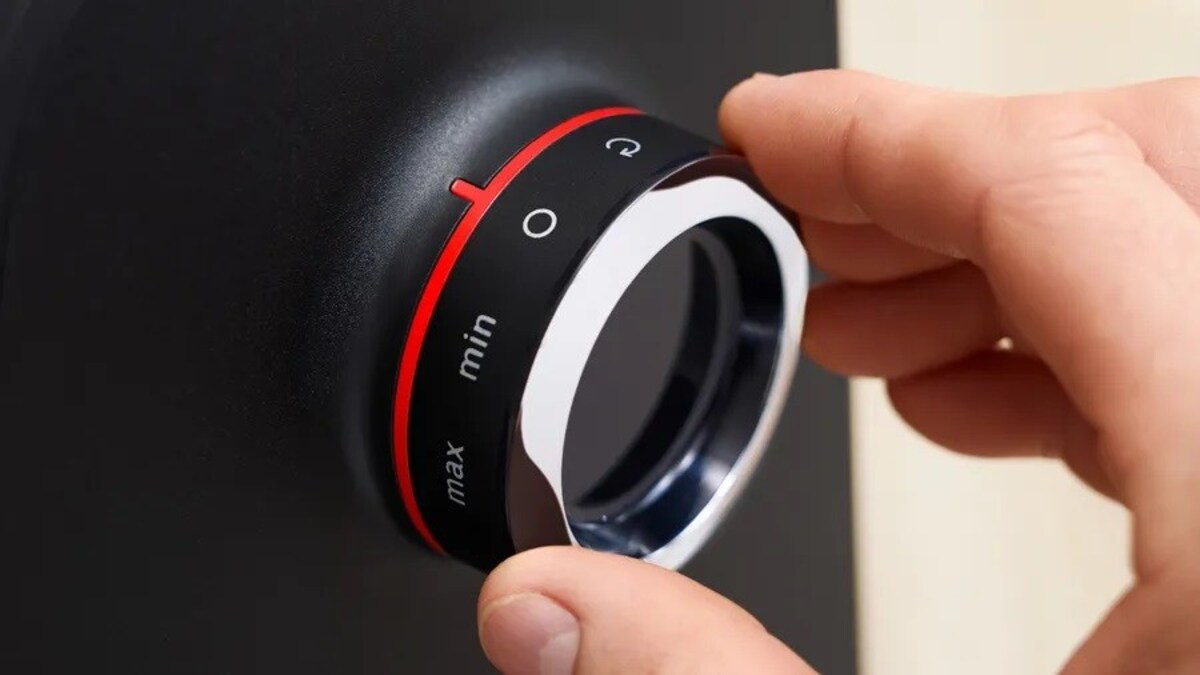 Picador de Carne Bosch Serie 6 MultiPower MFWS682B de 2100 W - Preto e Silver Metalic Preto-5