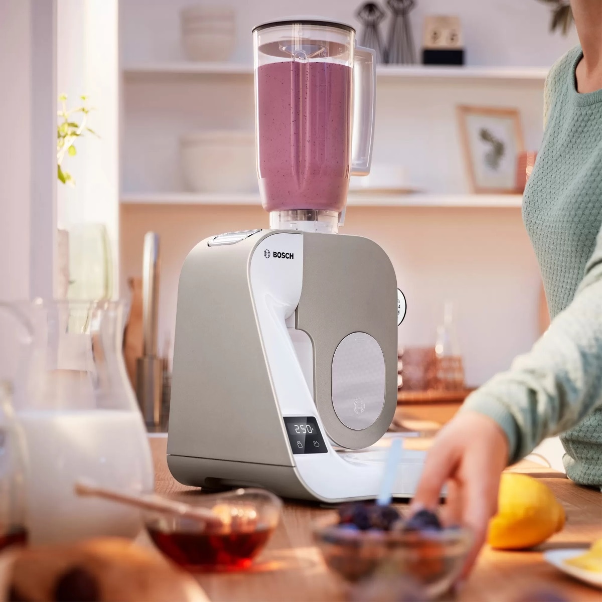 Batedeira com Taça Bosch Mum5XW20 de 1000 W Capacidade 3,9 Litros -  Branco e Champagne Branco / Champagne-3