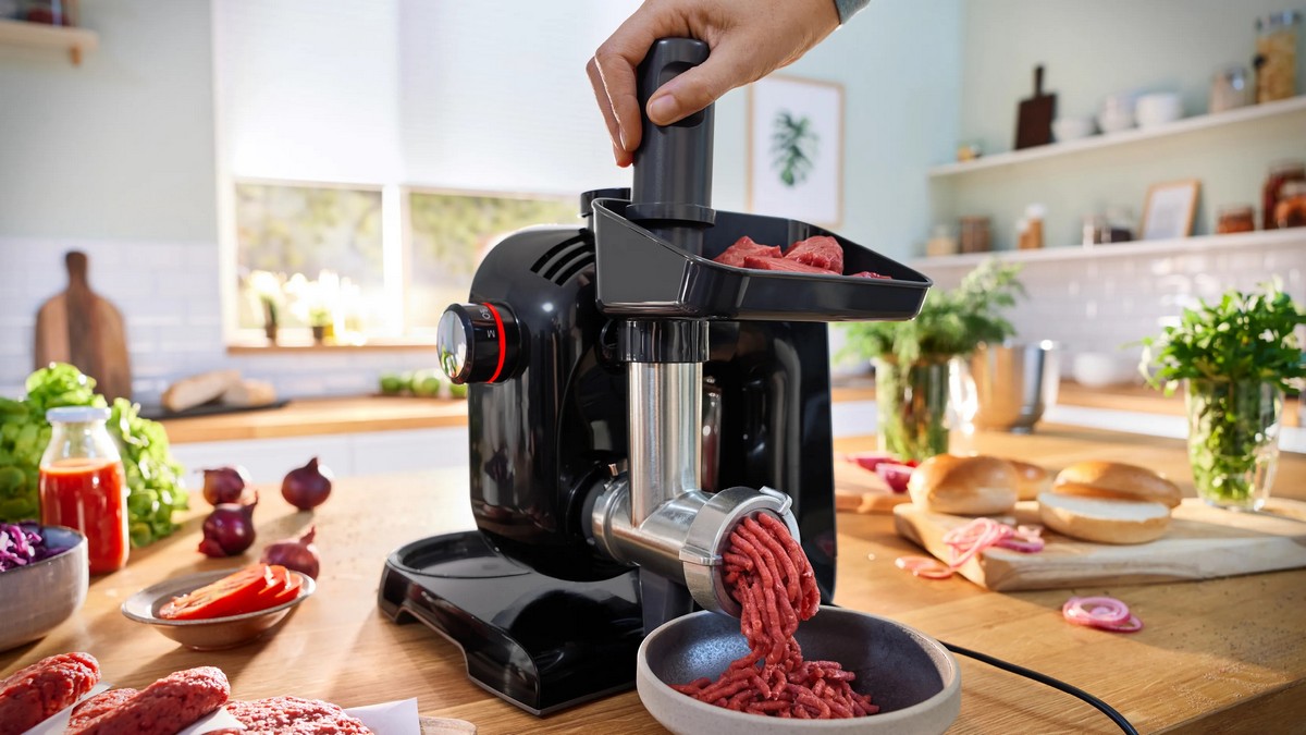 Batedeira com Taça Bosch Serie 4 MUM5XC4E CreationLine com Balança de 1000 W e de 3,9 Litros - Preto Preto-8