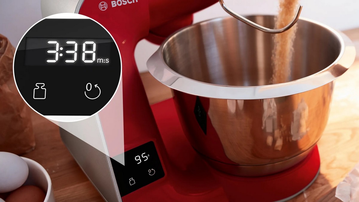 Batedeira com Taça Bosch Serie 4 MUM5X720 CreationLine com Balança de 1000 W e de 3,9 Litros - Vermelho e Inox Vermelho-4