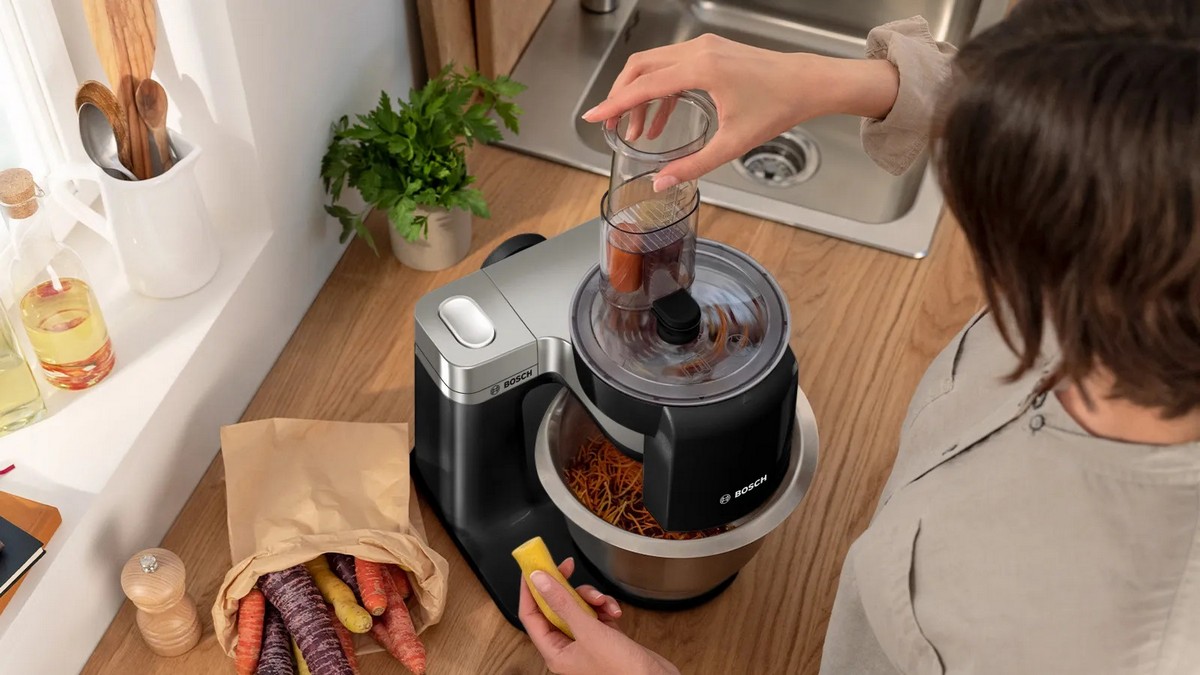 Batedeira com Taça Bosch Serie 2 MUMS2VM40 de 900 W e de 3,8 Litros - Preto e Inox Inox/Preto-5