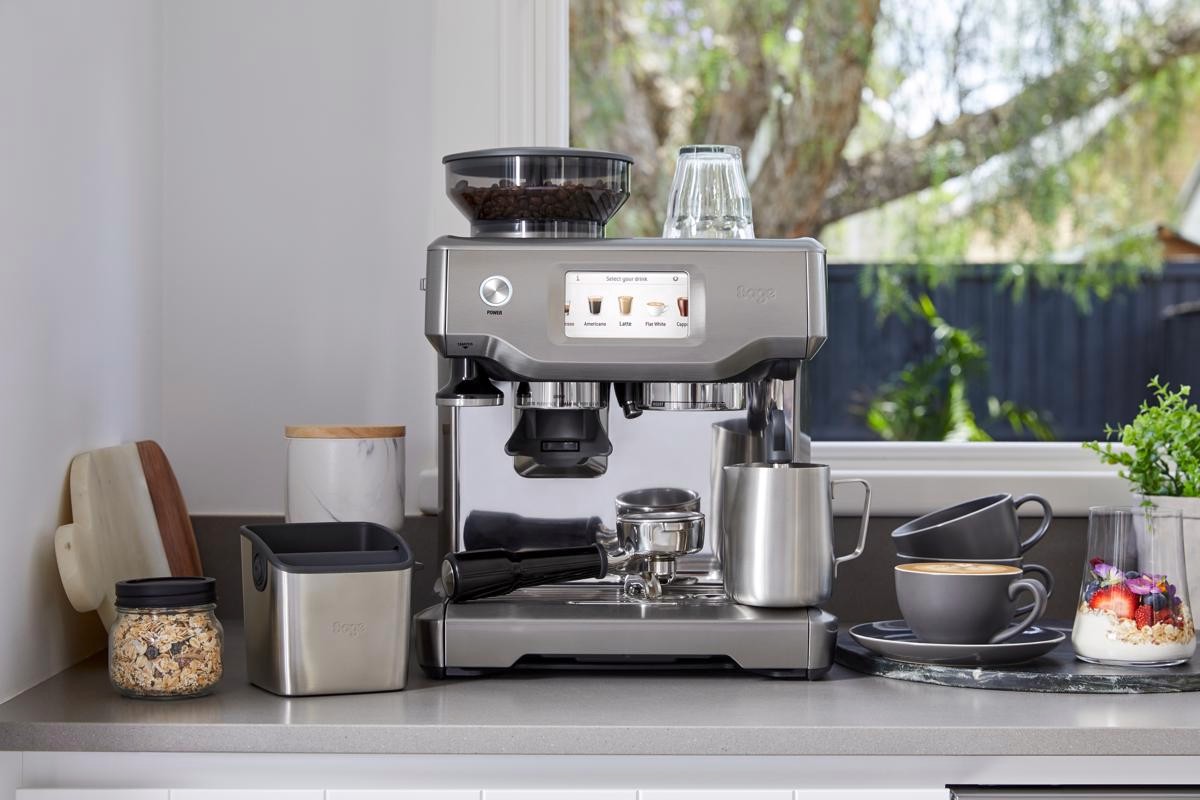 Máquina de Café Expresso Manual Sage SES880BSS4EEU1 Machine The Barista Touch com Ecrã Tátil Intuitivo - Café em Grão - Inox Escovado 11