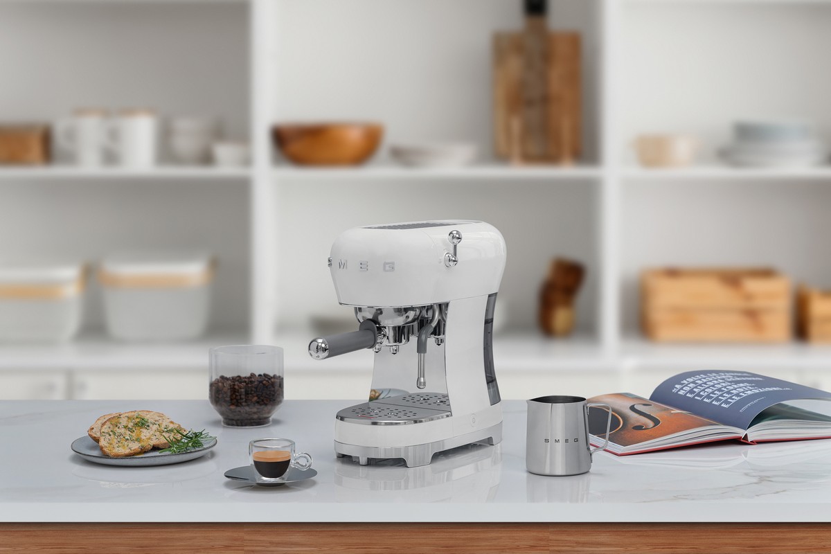 Máquina de Café Expresso Manual Smeg Anni 50 de 1350 W e de 15 bar Branco-8