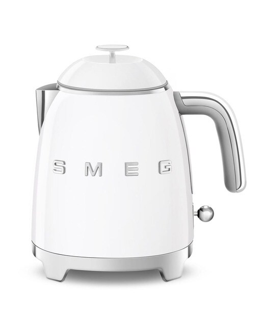 Imagem 0 de Jarro Elétrico Mini Smeg Anni 50 de 1400 W e de 0,8 Litros