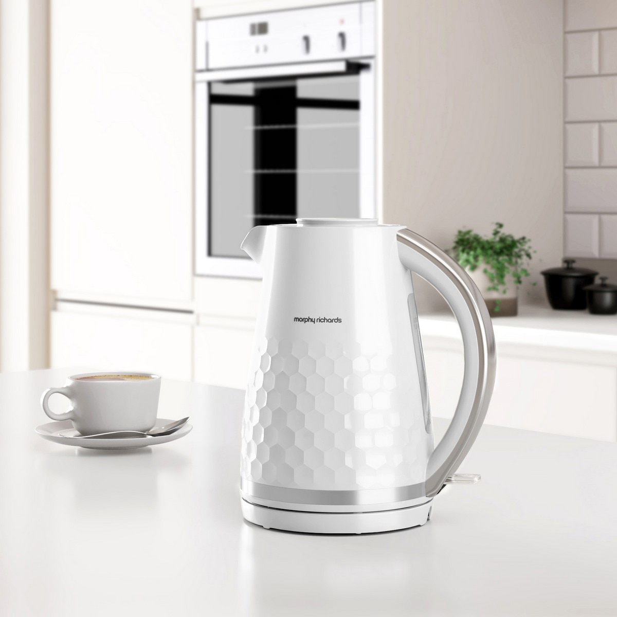 Jarro Elétrico Morphy Richards Linha Hive 108274 de 3000 W e Capacidade de 1,5 Litros - Branco Branco-8