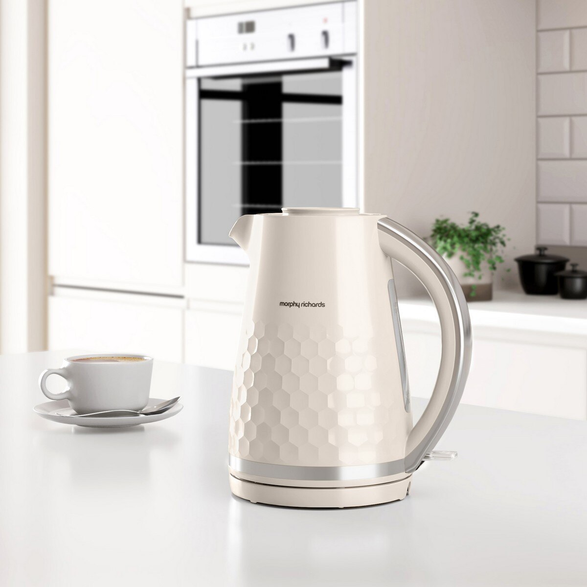 Jarro Elétrico Morphy Richards Linha Hive 108272 de 3000 W e Capacidade de 1,5 Litros - Creme Creme-8