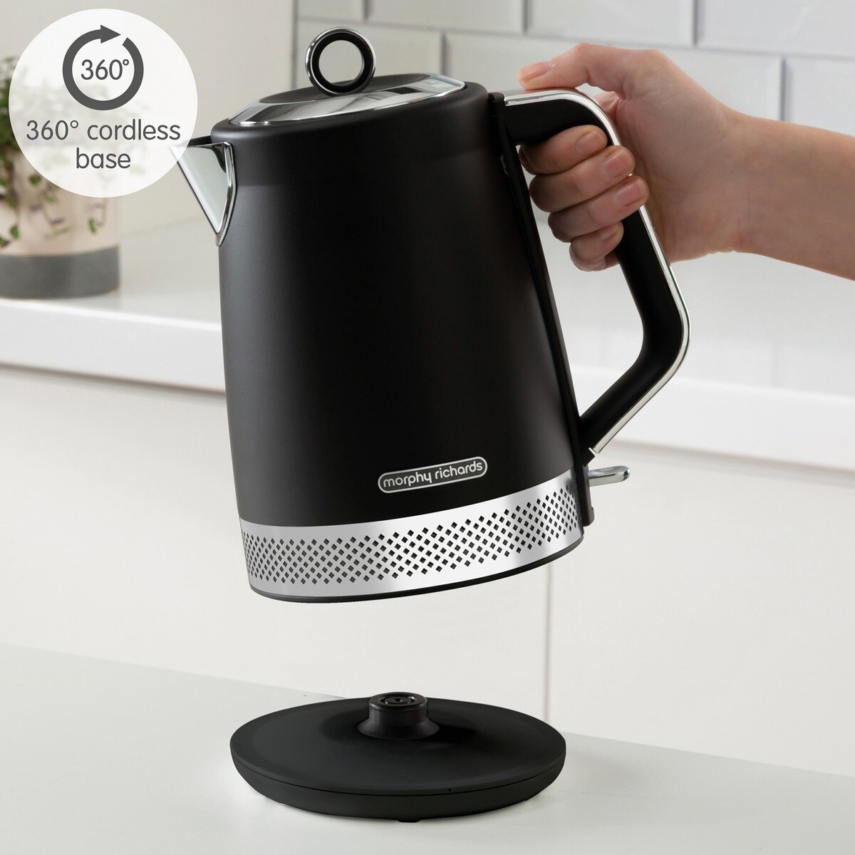 Jarro Elétrico Morphy Richards Linha Ilumination 108020 de 3000 W e Capacidade de 1,5 Litros - Preto Preto-6