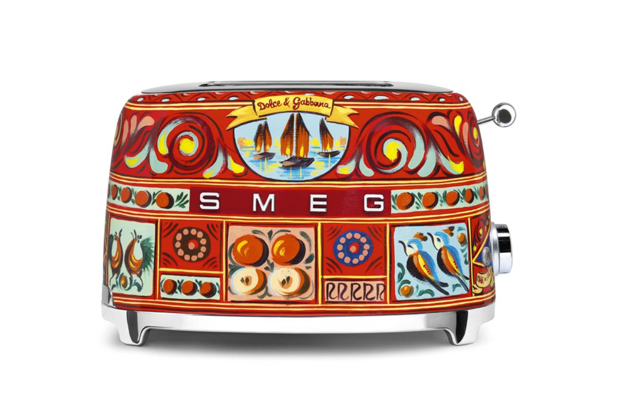 Imagem 0 de Torradeira Smeg Anni 50 TSF01DGEU Dolce&Gabbana Sicily Is My Love de 950 W com 2 Fendas Curtas - Multicor