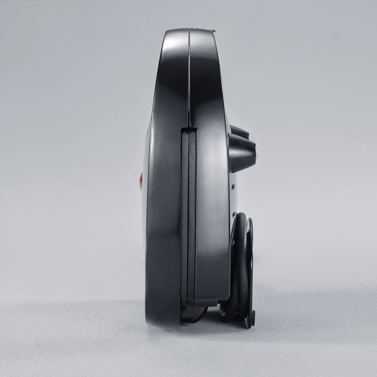 Sandwicheira Severin SA296 de 600 W - Inox e Preto Inox/Preto-3