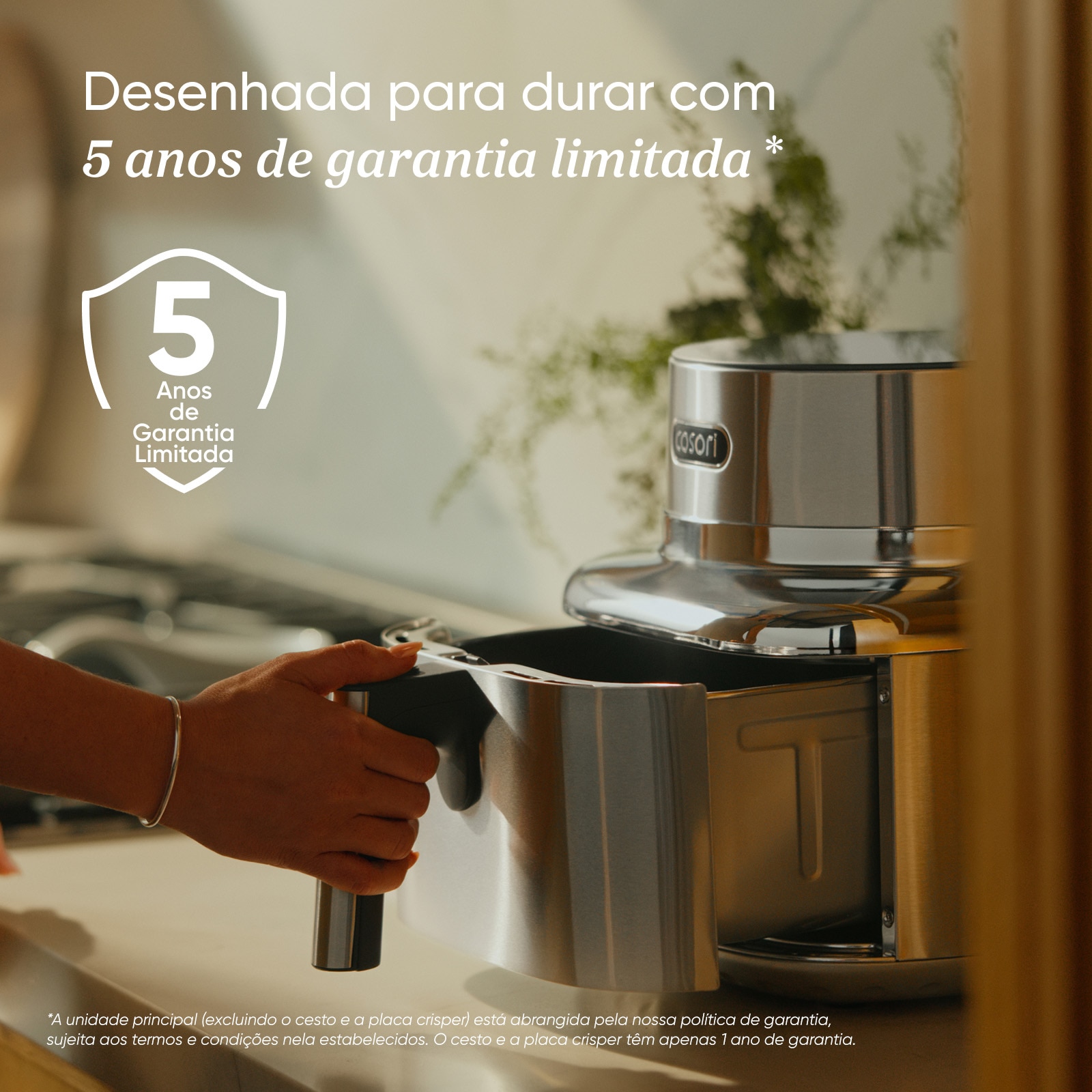 Fritadeira Air Fryer Cosori Iconic Single Smart sem Óleo, de 6,2 Litros - Aço Inoxidável Inox-6