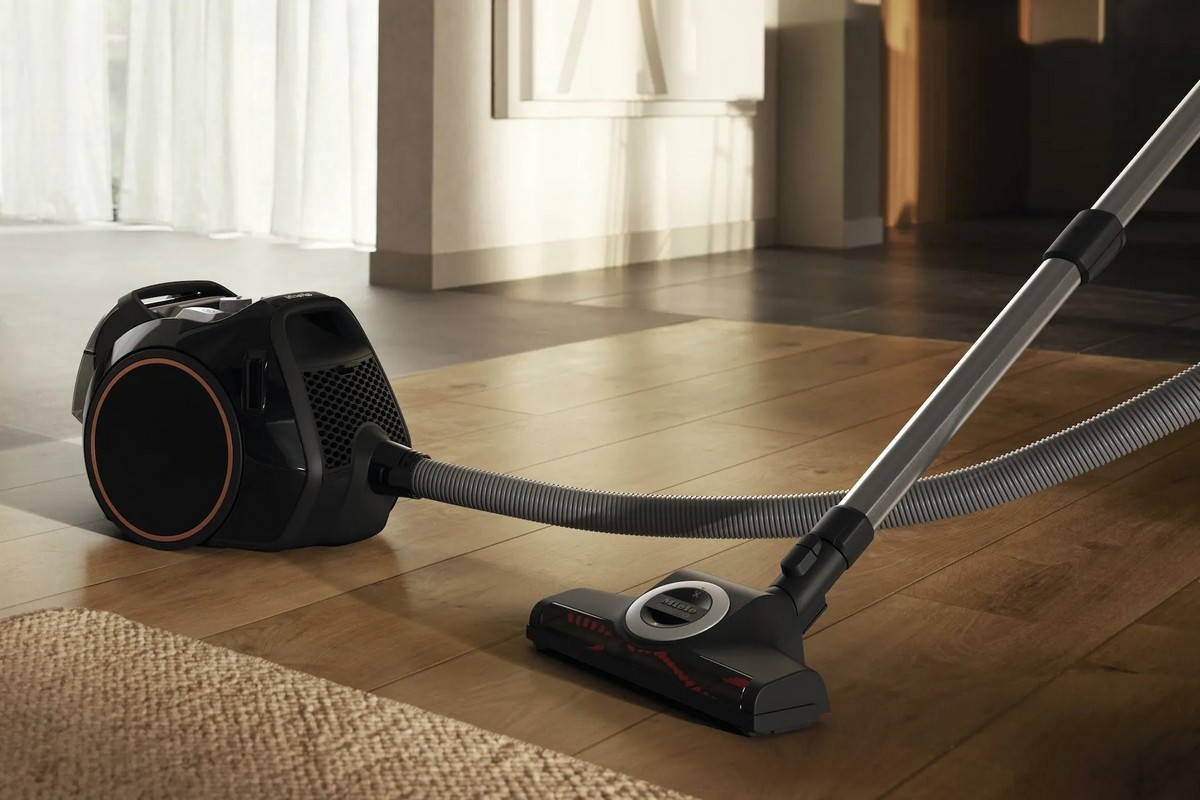 Aspirador Sem Saco Miele Boost CX1 Cat & Dog PowerLine - Preto Obsidian Black-6