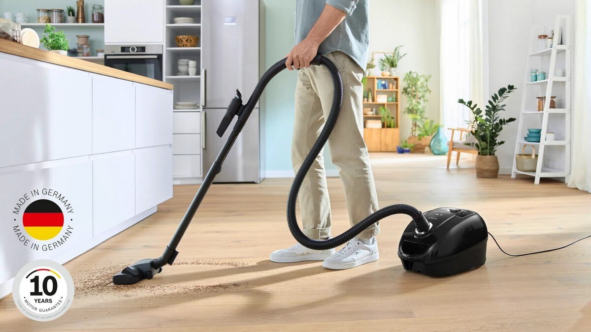 Aspirador com Saco Bosch Serie 4 BGB38BA3T de 850 W - Preto Preto-6